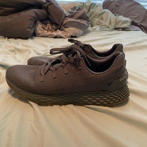 No Bull shoes size 8